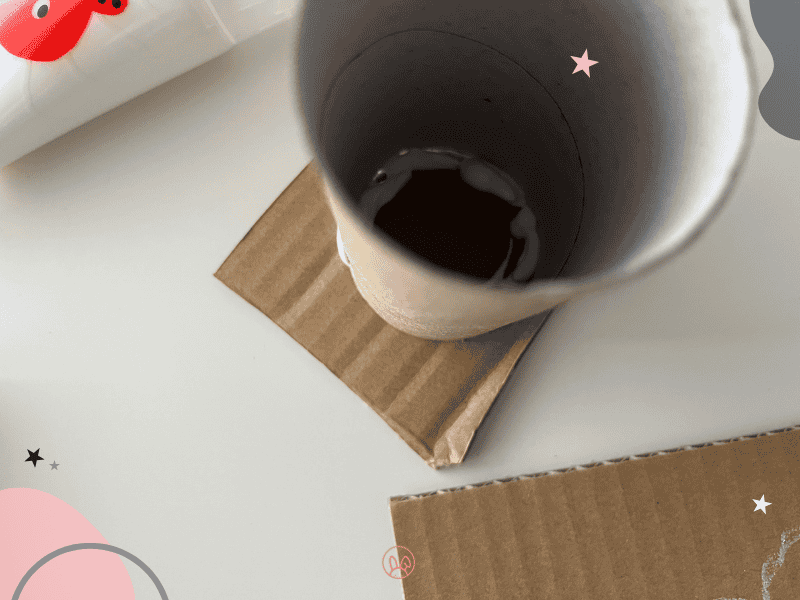 kartonova-ovecka-detail-rolka-farba